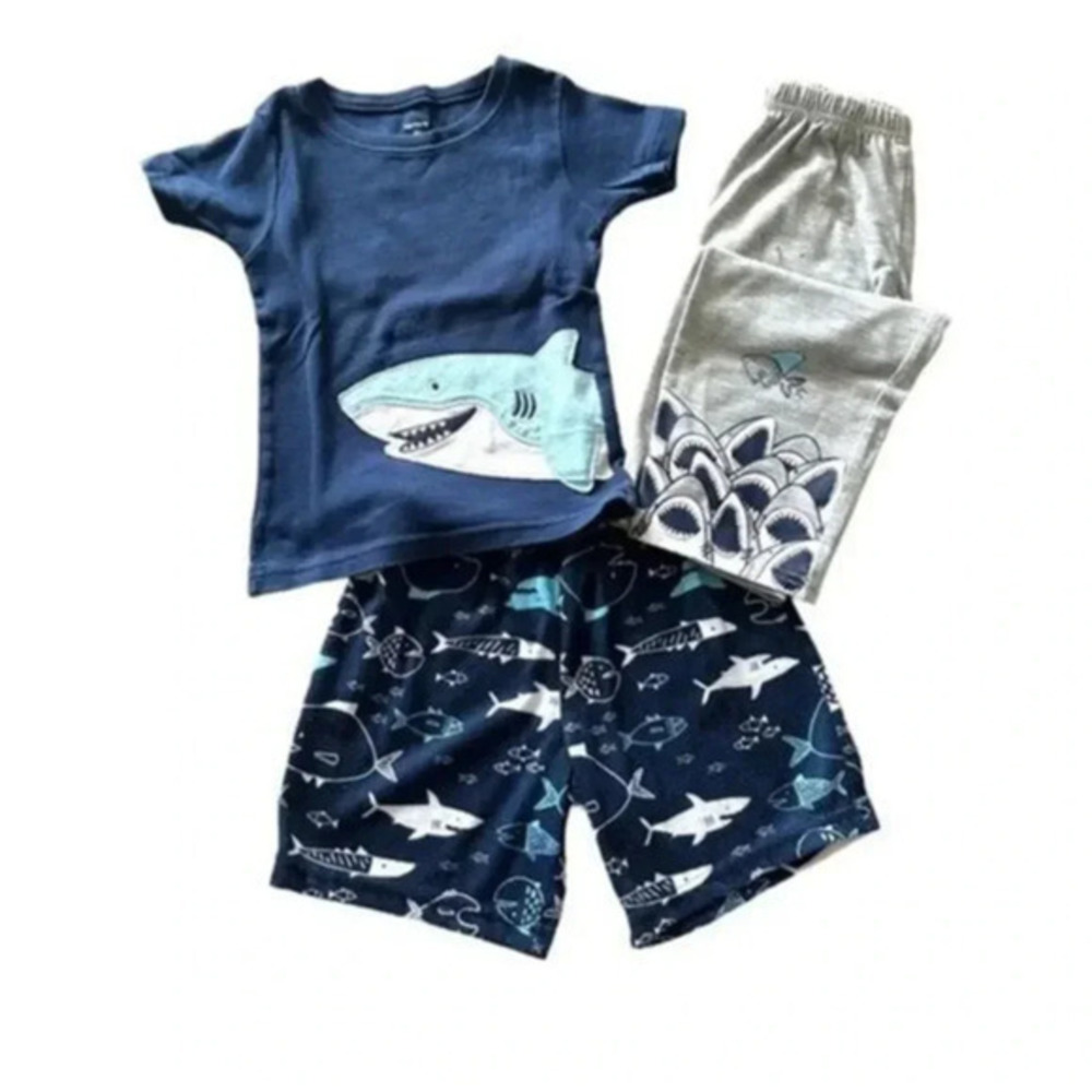 Carter’s pajama set dark blue short long pants and top shark themed size 4